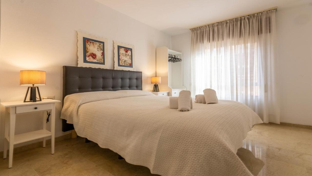 Apartamento El Califa - 3 Habitaciones コルドバ エクステリア 写真